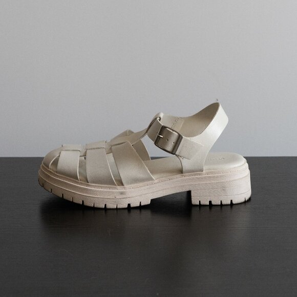 Old Navy Chunky Heel Fisherman Sandals – White | Women’s Size 8 - Picture 6 of 10